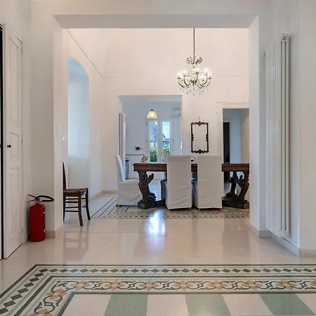 Luciana Villa Martina Franca