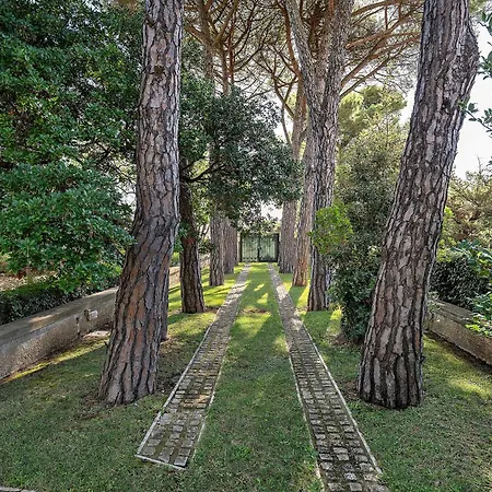 Luciana Villa Martina Franca